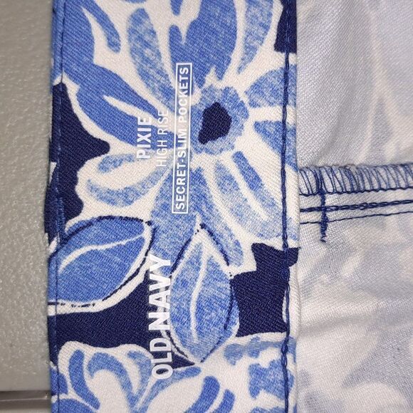 SOLD OUT.  - Picture 10 of 11